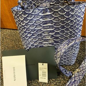 BRAHMIN Amelia Cruz Bucket Bag. Color Denim